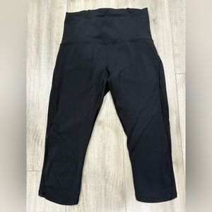 Lululemon Black High-Waisted Crop Leggings Size 6